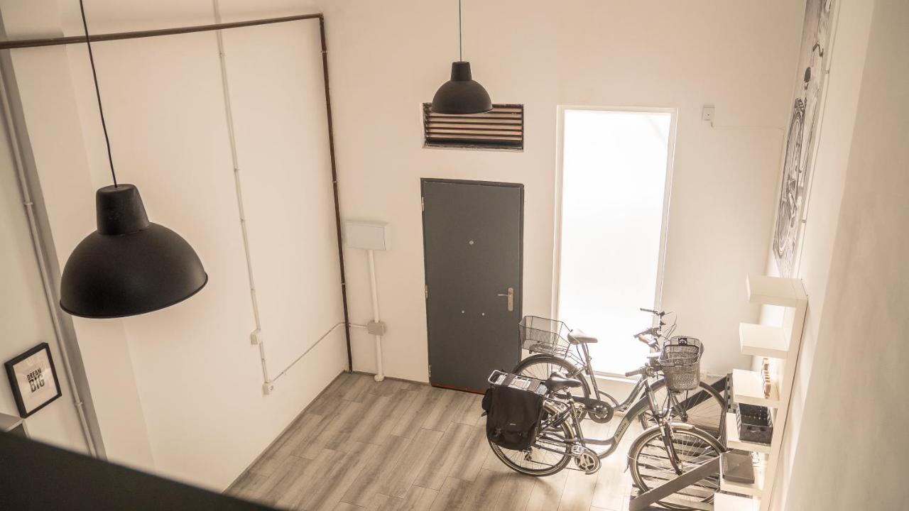 Amplio Apartamento Con Bicicletas Lejlighed Valencia Eksteriør billede