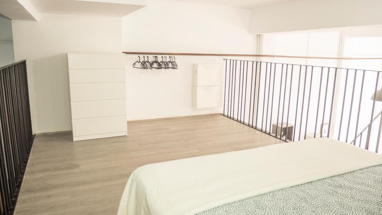 Amplio Apartamento Con Bicicletas Lejlighed Valencia Eksteriør billede